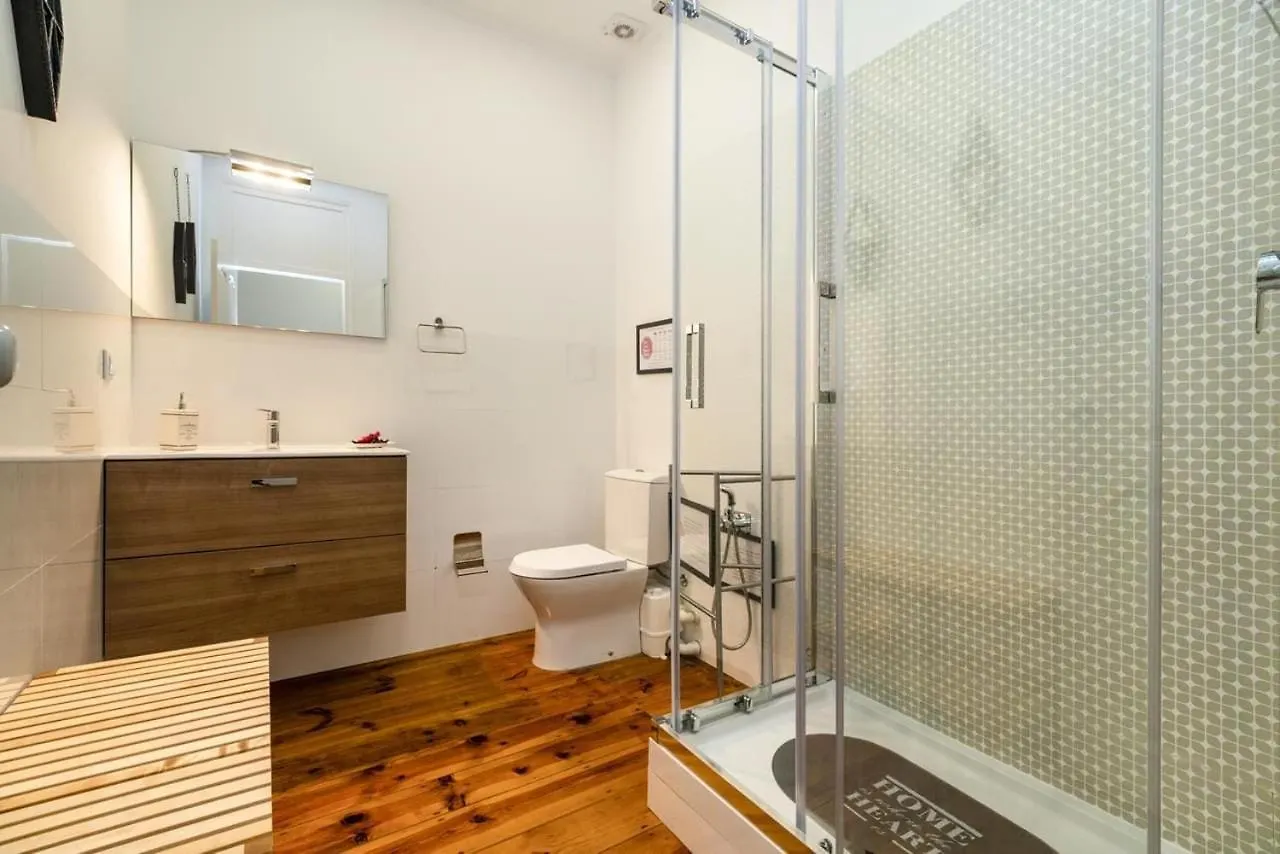 Exotic M2 R2 - Comfortable Classy Double Room With Shared Bath Lisboa